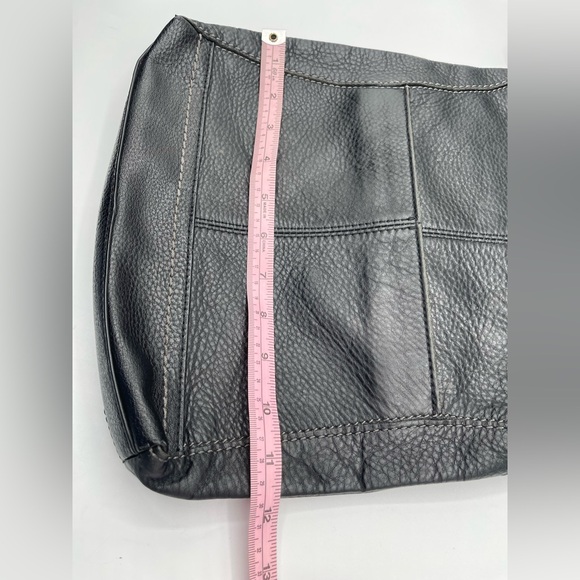 THE SAK Lucia Leather Crossbody Bag and Shoulder Bag Black color. - Picture 15 of 16